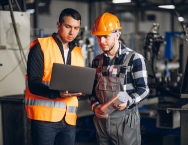 Operator B aan het werk Operator B aan het werk